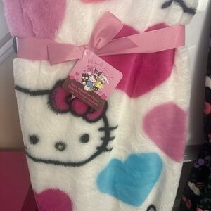 Faux fur Hello Kitty plush blanket
Valentines